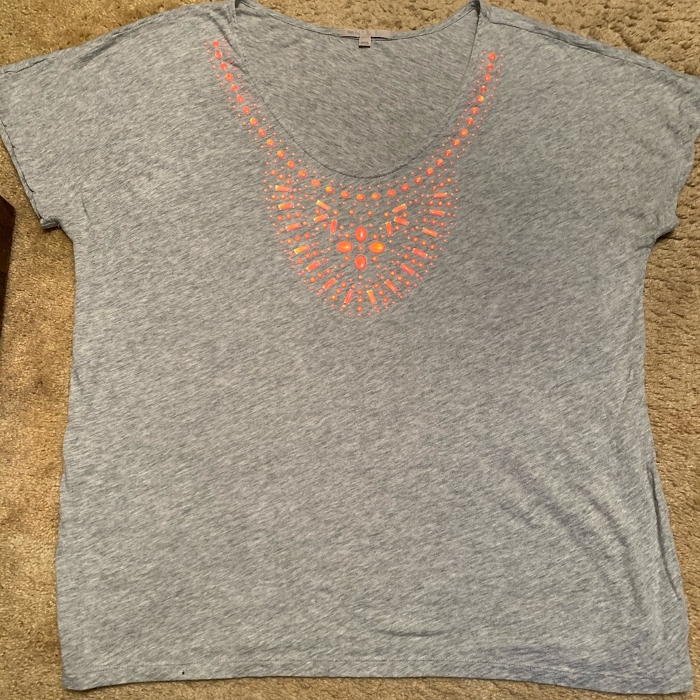 Gap short sleeve beaded shirt